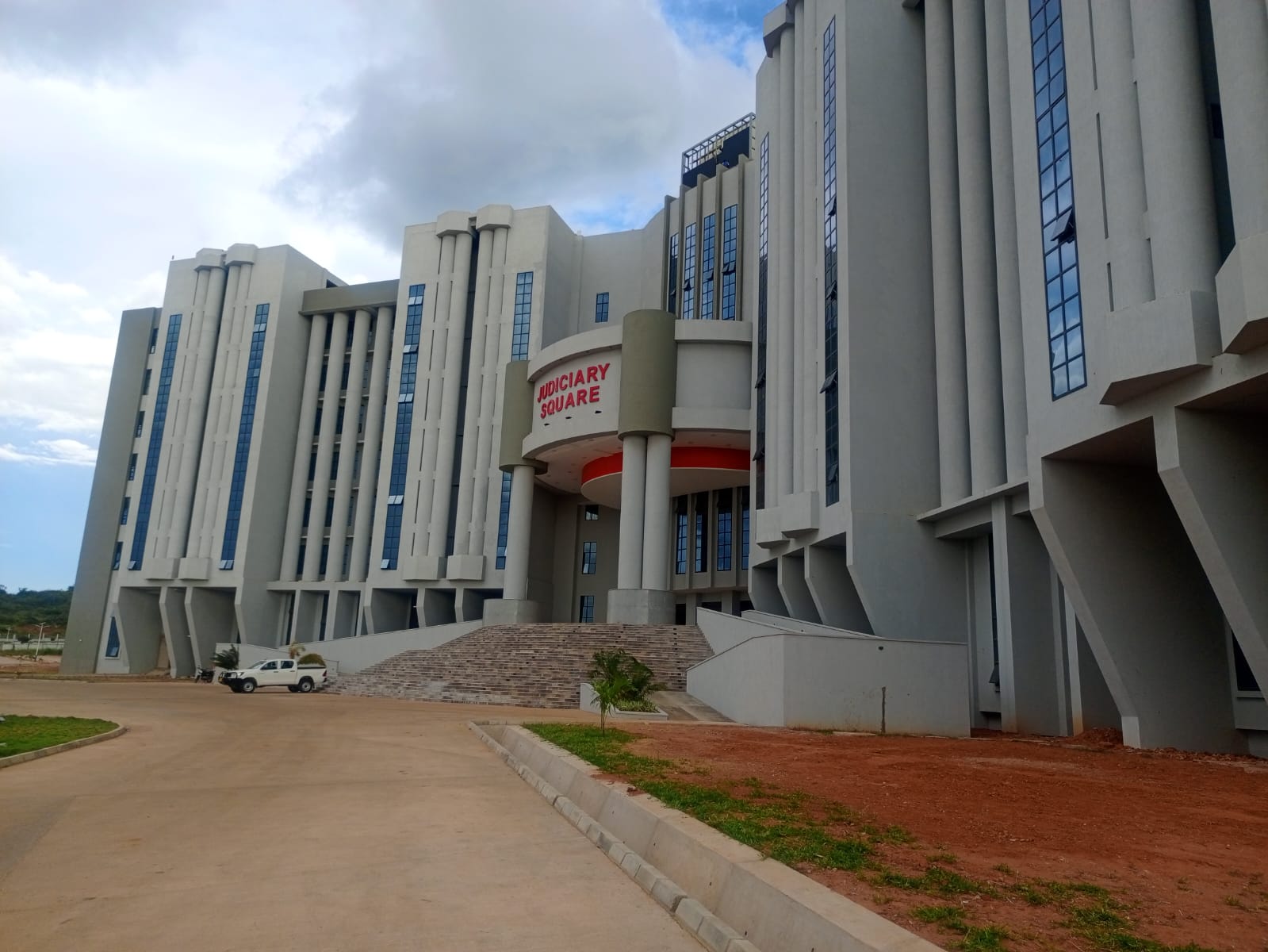 Judiciary Office Complex